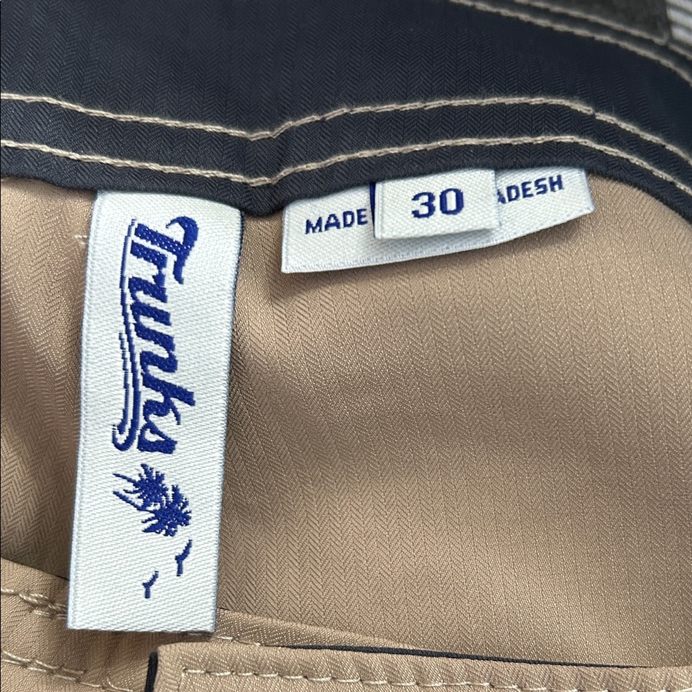 Trunks Surf & Swim Co. Voyager Men’s Cargo Shorts in  Khaki Color Size 30 - Picture 7 of 7